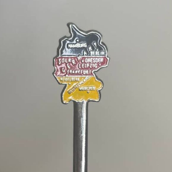 Germany Souvenir Spoon - Picture 2 of 3